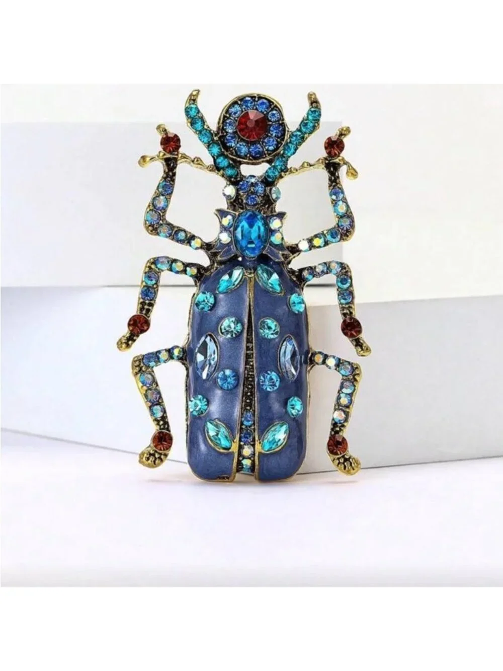 Gold Insect brooch pin Q676